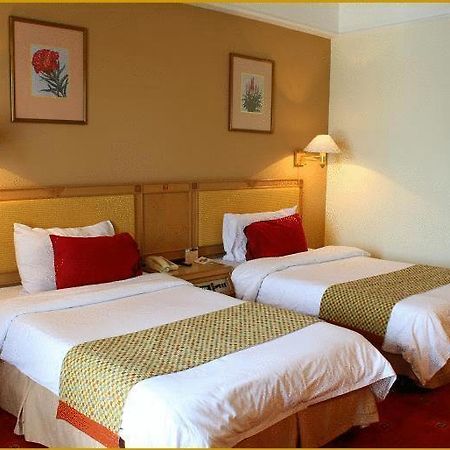 Tiara Medan Hotel & Convention Center Ngoại thất bức ảnh