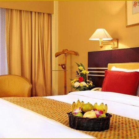 Tiara Medan Hotel & Convention Center Ngoại thất bức ảnh