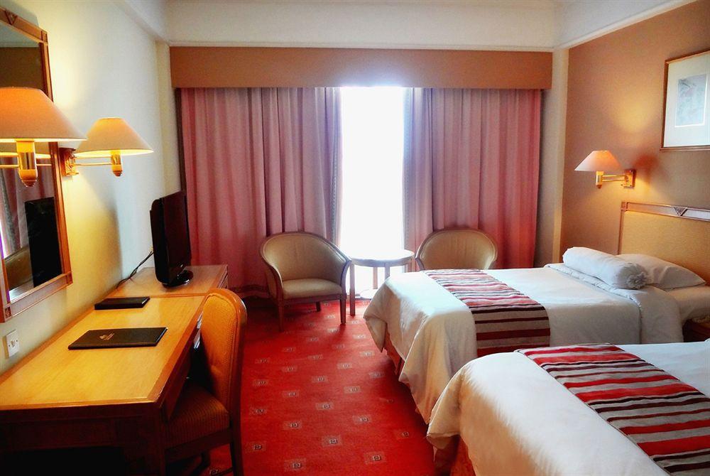 Tiara Medan Hotel & Convention Center Ngoại thất bức ảnh